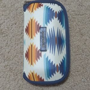 Pendleton Glasses Case